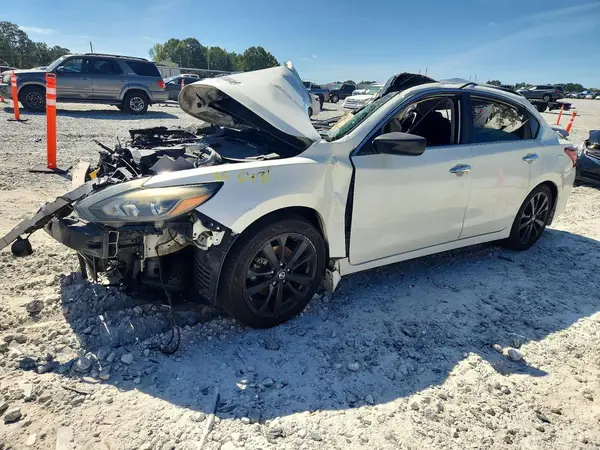 1N4AL3AP9JC159873 — 2018 Nissan Altima, Повреждения со всех сторон (All Over), фото до ремонта