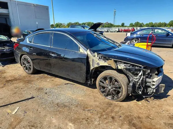 1N4AL3AP5JC244130 — 2018 Nissan Altima, фото 4 с аукциона Copart, Передняя часть