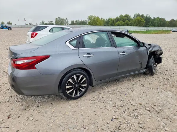 1N4AL3AP1JC207415 — 2018 Nissan Altima, фото 3 с аукциона Copart, Передняя часть