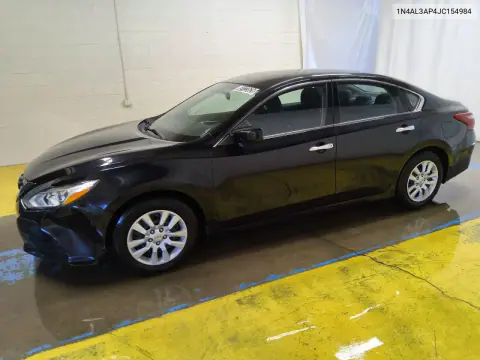 1N4AL3AP4JC154984 — 2018 Nissan Altima, Сторона, фото до ремонта