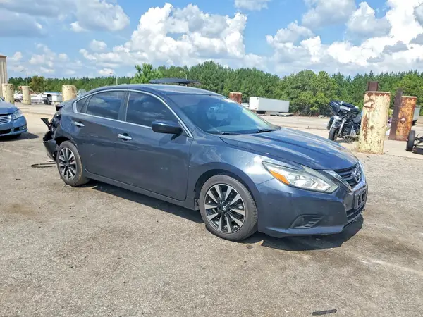 1N4AL3AP1JC101580 — 2018 Nissan Altima, фото 4 с аукциона Copart, Задняя часть