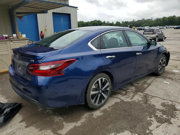 1N4AL3AP2JC113267 — 2018 Nissan Altima, фото 3 с аукциона Copart 01.10.2026, Передняя часть