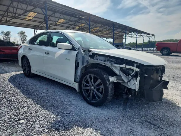 1N4AL3AP6JC476834 — 2018 Nissan Altima, фото 4 с аукциона Copart, Передняя часть