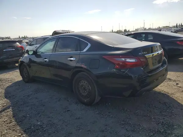 1N4AL3AP0JC180126 — 2018 Nissan Altima, фото 2 с аукциона Copart 29.09.2026, Боковая часть