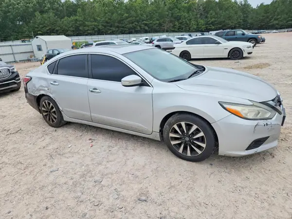 1N4AL3AP6JC155411 — 2018 Nissan Altima, фото 4 с аукциона Copart, Задняя часть