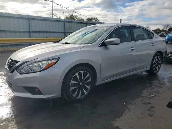 1N4AL3AP3JC116470 — 2018 Nissan Altima, Задняя часть (Rear End), фото до ремонта