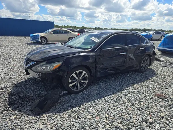 1N4AL3AP8JC289904 — 2018 Nissan Altima, Передняя часть (Front End), фото до ремонта