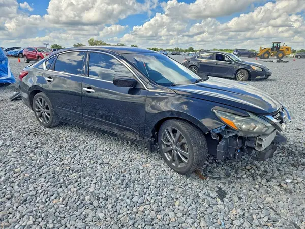 1N4AL3AP8JC289904 — 2018 Nissan Altima, фото 4 с аукциона Copart 02.10.2026, Передняя часть