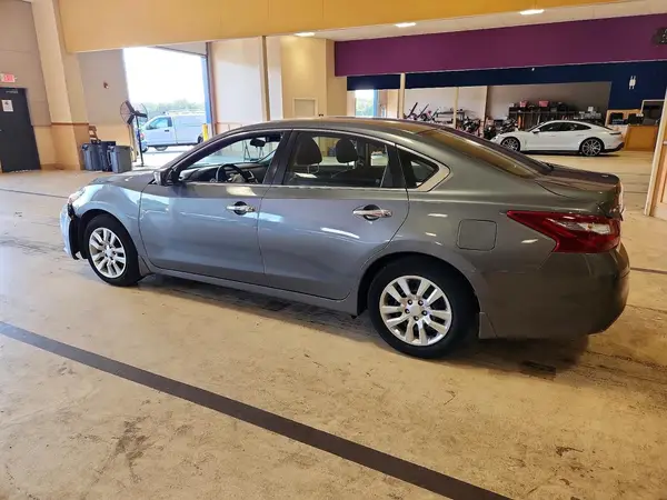 1N4AL3AP9JC478948 — 2018 Nissan Altima, фото 2 с аукциона Copart, Передняя часть