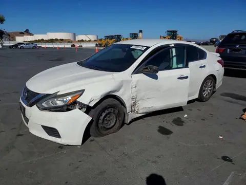 1N4AL3AP3JC144396 — 2018 Nissan Altima, Передняя часть (Front End), фото до ремонта