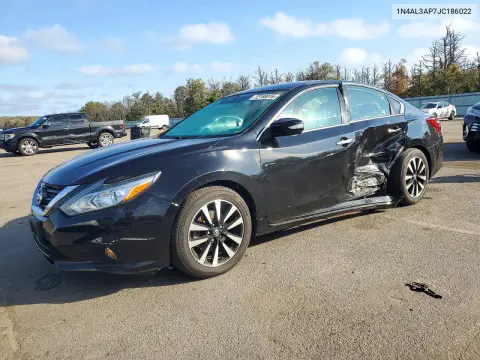 1N4AL3AP7JC186022 — 2018 Nissan Altima, Сторона, фото до ремонта