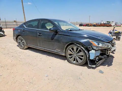 1N4AL4FV9KC100515 — 2019 Nissan Altima, фото 4 с аукциона Copart 14.10.2026, Передняя часть