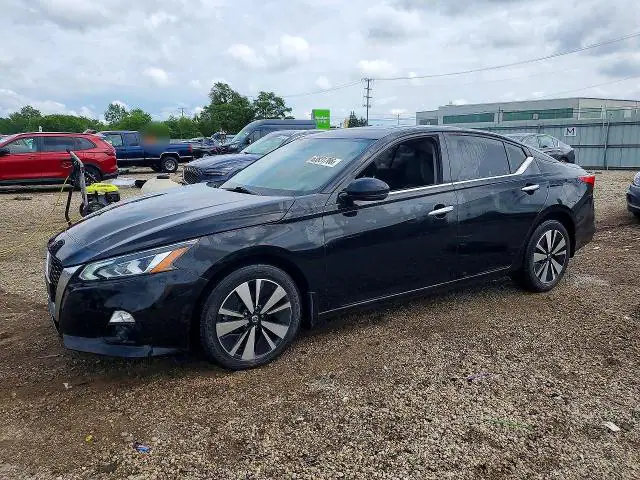 1N4BL4EW7KN314275 — 2019 Nissan Altima, Град (Hail), фото до ремонта