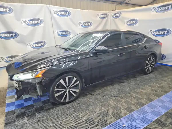 1N4BL4CV2KC176537 — 2019 Nissan Altima, Передняя часть (Front End), фото до ремонта