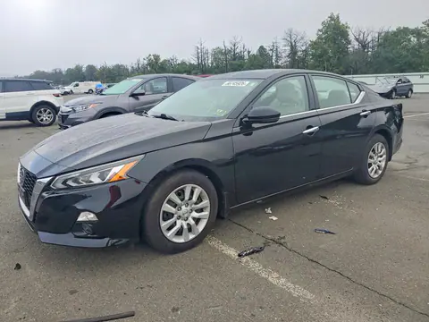 1N4BL4DVXKC108453 — 2019 Nissan Altima, Задняя часть (Rear End), фото до ремонта