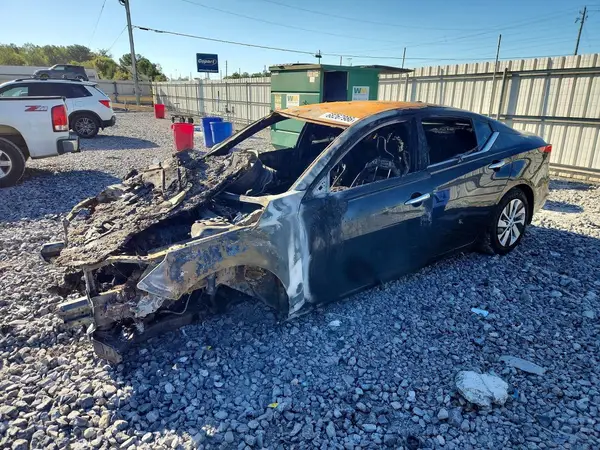 1N4BL4BV9KC241143 — 2019 Nissan Altima, Пожар (Burn), фото до ремонта