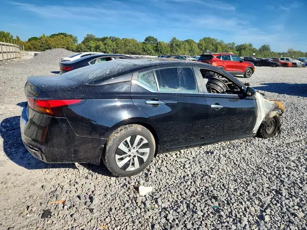 1N4BL4BV9KC241143 — 2019 Nissan Altima, фото 3 с аукциона Copart 13.10.2026, Пожар