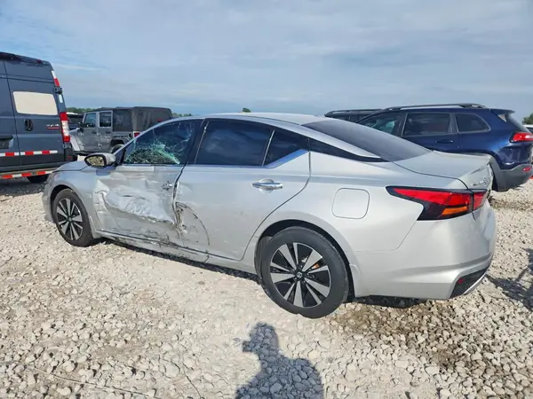 1N4BL4EWXKC135241 — 2019 Nissan Altima, фото 2 с аукциона Copart 08.10.2026, Боковая часть