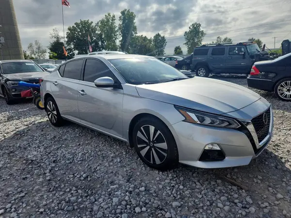 1N4BL4EWXKC135241 — 2019 Nissan Altima, фото 4 с аукциона Copart 08.10.2026, Боковая часть