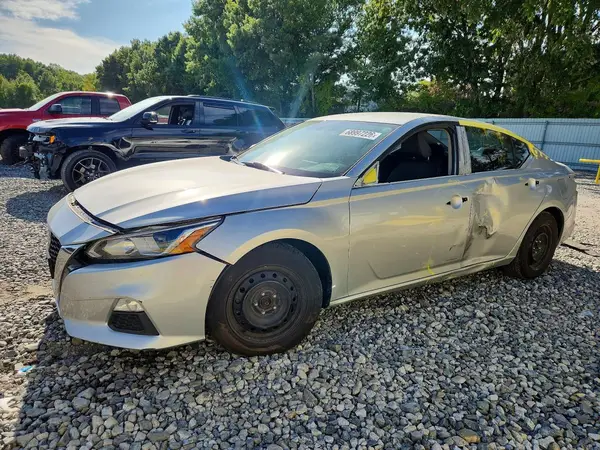 1N4BL4BV3KC255832 — 2019 Nissan Altima, Боковая часть (Side), фото до ремонта