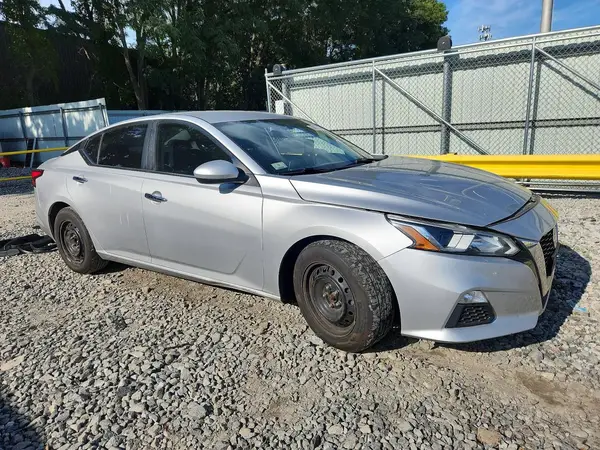 1N4BL4BV3KC255832 — 2019 Nissan Altima, фото 4 с аукциона Copart 01.10.2026, Боковая часть
