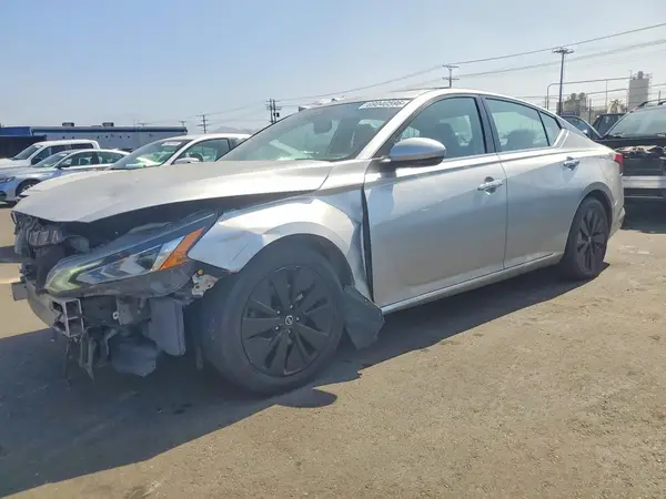 1N4BL4EV5KC115874 — 2019 Nissan Altima, Передняя часть (Front End), фото до ремонта