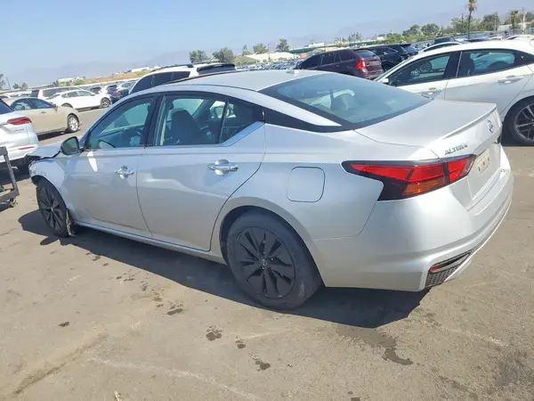 1N4BL4EV5KC115874 — 2019 Nissan Altima, фото 2 с аукциона Copart, Передняя часть