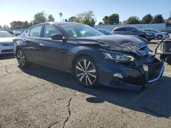1N4BL4FV4KC256479 — 2019 Nissan Altima, фото 4 с аукциона Copart, Передняя часть