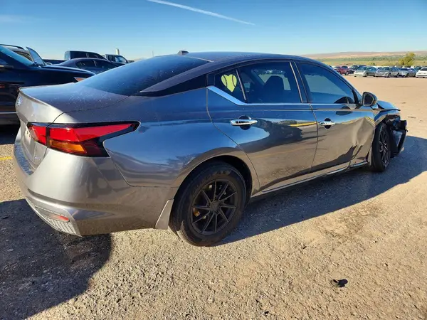 1N4BL4BWXKN312377 — 2019 Nissan Altima, фото 3 с аукциона Copart, Передняя часть