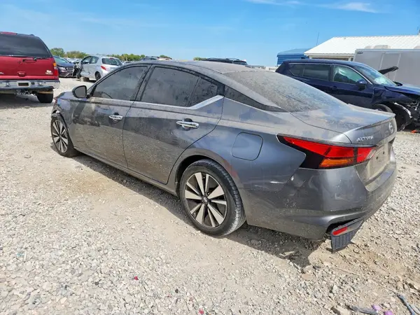 1N4BL4DV7KC121886 — 2019 Nissan Altima, фото 2 с аукциона Copart, Передняя часть