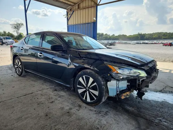 1N4BL4DV0KC145575 — 2019 Nissan Altima, фото 4 с аукциона Copart, Опрокидывание