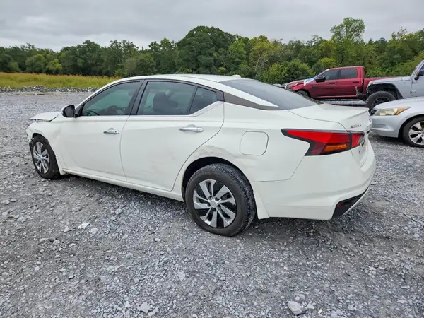 1N4BL4BV3KC137473 — 2019 Nissan Altima, фото 2 с аукциона Copart 15.10.2026, Опрокидывание
