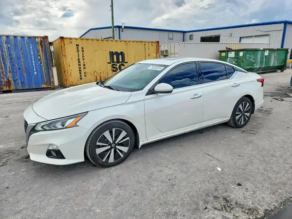 1N4BL4DV5KC137018 — 2019 Nissan Altima, Мелкие вмятины и царапины (Minor Dent/Scratches), фото до ремонта