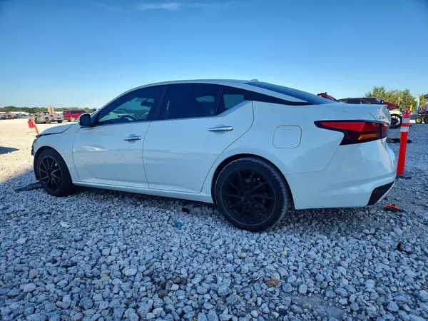 2019 NISSAN ALTIMA VIN 1N4BL4BV7KC200039 фото 2