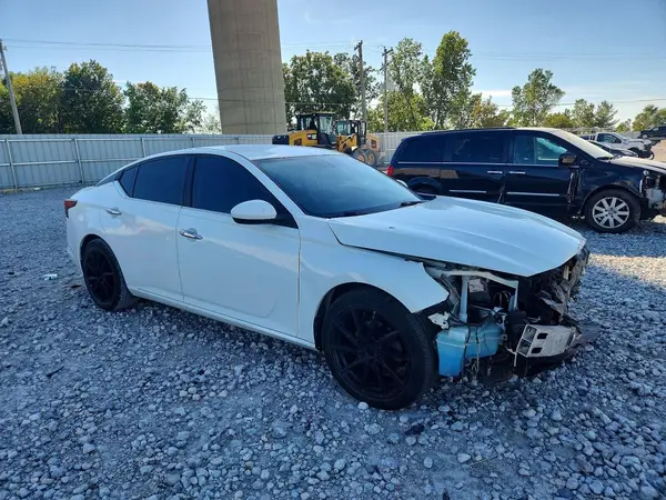 2019 NISSAN ALTIMA VIN 1N4BL4BV7KC200039 фото 4