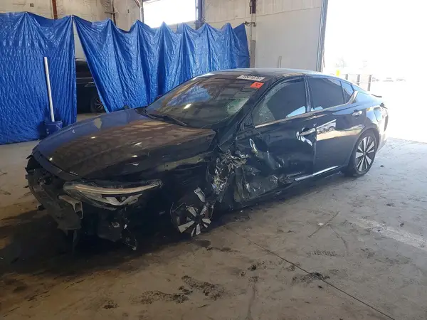 1N4BL4DV2KC191134 — 2019 Nissan Altima, Передняя часть (Front End), фото до ремонта