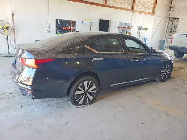 1N4BL4DV2KC191134 — 2019 Nissan Altima, фото 3 с аукциона Copart, Передняя часть