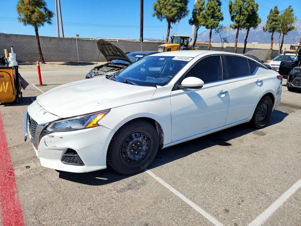1N4BL4BV3KC127879 Nissan Altima 2019 — повреждение Передняя часть, фото до ремонта