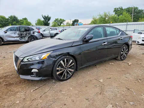 1N4AL4FV2LN311786 — 2020 Nissan Altima, Передняя часть, фото до ремонта