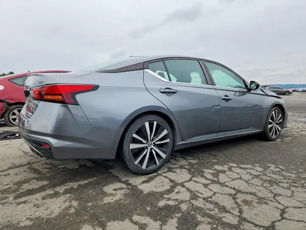 1N4BL4CV0LC126656 — 2020 Nissan Altima, фото 3 с аукциона Copart, Передняя часть