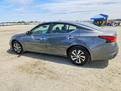 2020 Nissan Altima VIN 1N4BL4BV3LC172810 фото 2