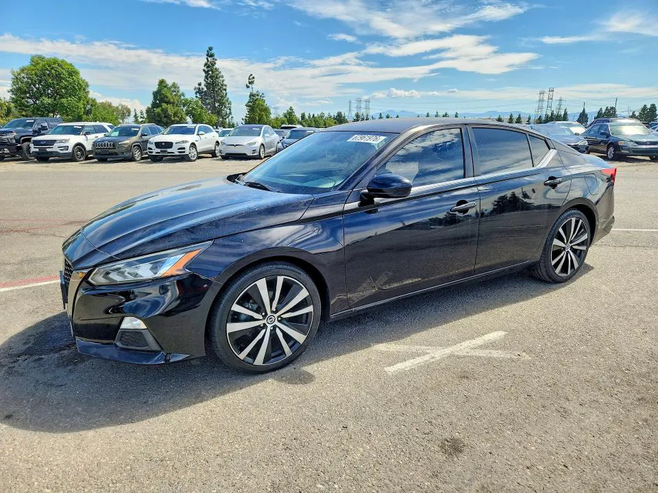 2020 Nissan Altima VIN 1N4BL4CV2LC236687 фото 1