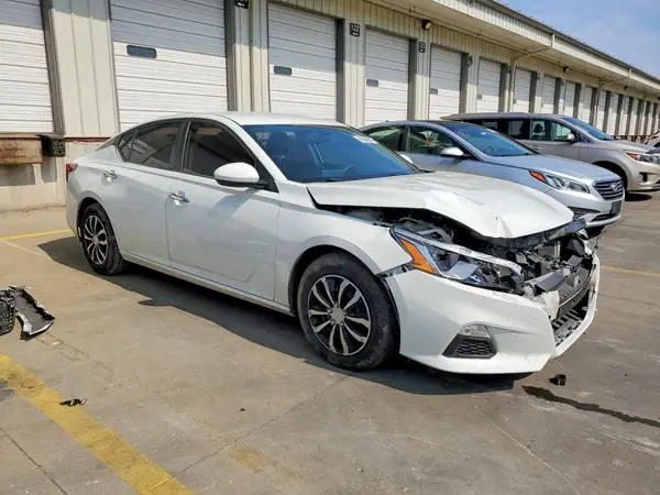 1N4BL4BVXLC192357 — 2020 Nissan Altima, фото 4 с аукциона Copart, Передняя часть