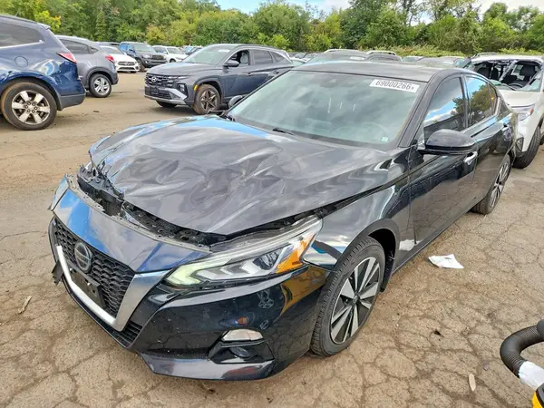 1N4BL4DW4LC241588 — 2020 Nissan Altima, Передняя часть (Front End), фото до ремонта