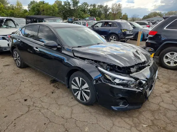 1N4BL4DW4LC241588 — 2020 Nissan Altima, фото 4 с аукциона Copart, Передняя часть