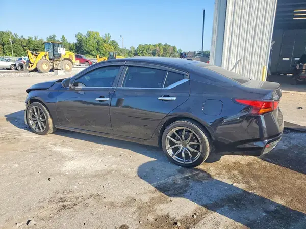 1N4BL4BV7LC227579 — 2020 Nissan Altima, фото 2 с аукциона Copart, Передняя часть