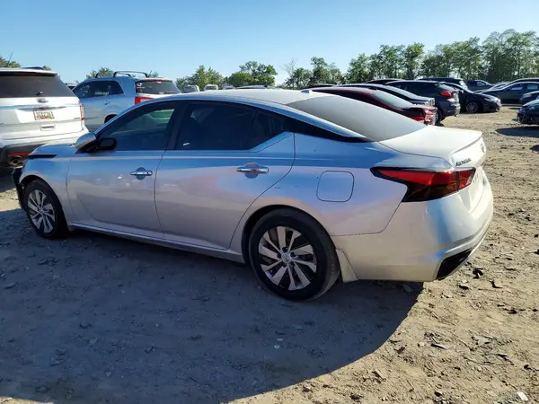 1N4BL4BV6LC230912 — 2020 Nissan Altima, фото 2 с аукциона Copart, Передняя часть