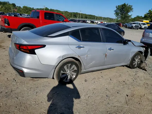 1N4BL4BV6LC230912 — 2020 Nissan Altima, фото 3 с аукциона Copart, Передняя часть