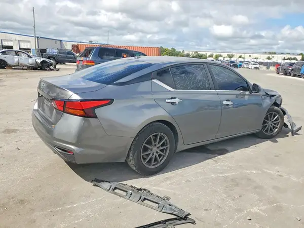 1N4BL4BV2LC126630 — 2020 Nissan Altima, фото 3 с аукциона Copart 08.10.2026, Передняя часть