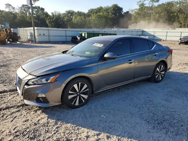 1N4BL4EV3LC132965 — 2020 Nissan Altima, Передняя часть (Front End), фото до ремонта